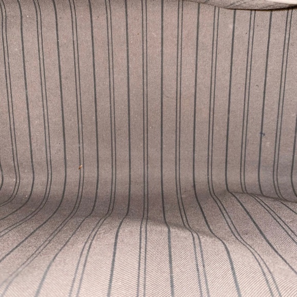 Authentic Pre-Owned Louis Vuitton Black Monogram Empriente Pont Neuf GM Bag - Picture 5 of 15